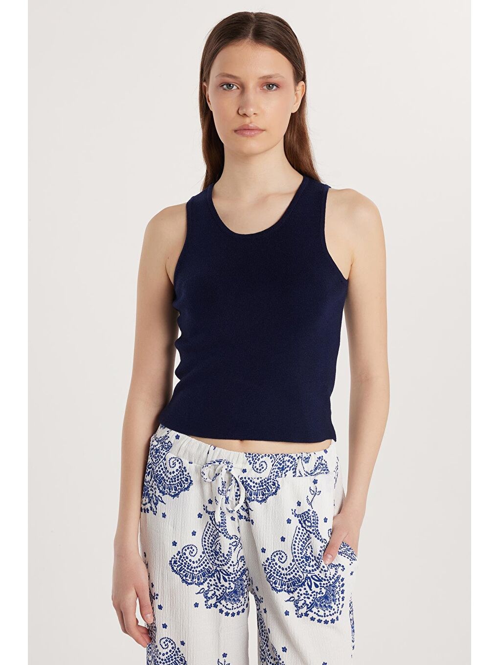 Kadın Slim Fit Düz Geniş Yaka Lacivert Body Atlet