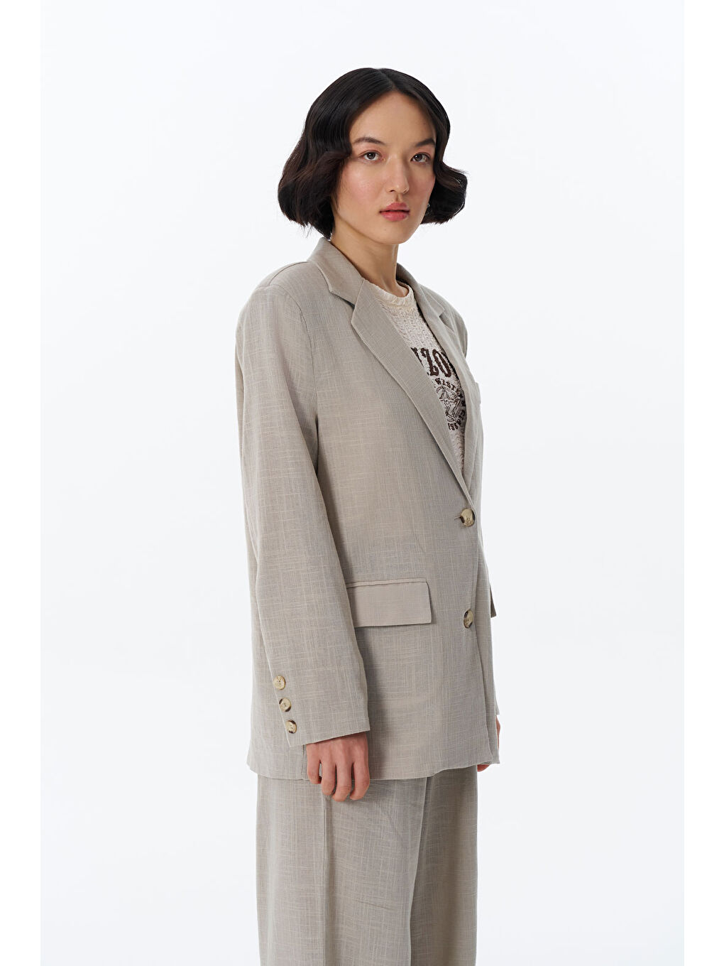 Kol Düğme Aksesuarlı İnce Çizgili Blazer Ceket Bej-2