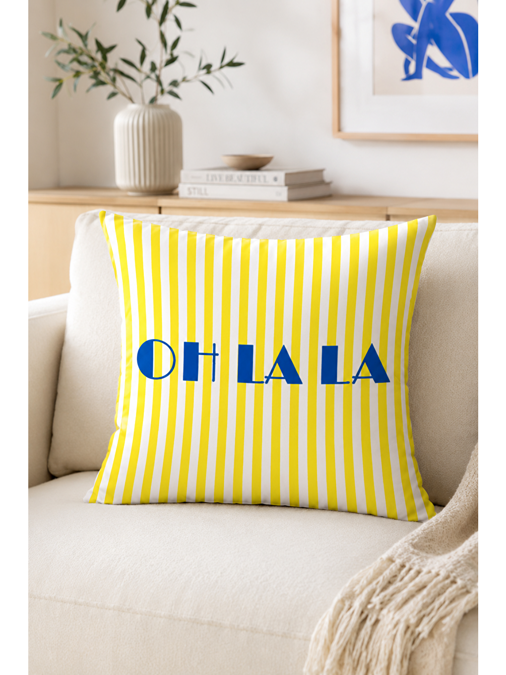 Beyaz Oh La La Sarı Çizgili Yazı Baskılı Dekoratif Kırlent Kılıfı Yazlık Dekor 43x43 Cm-2