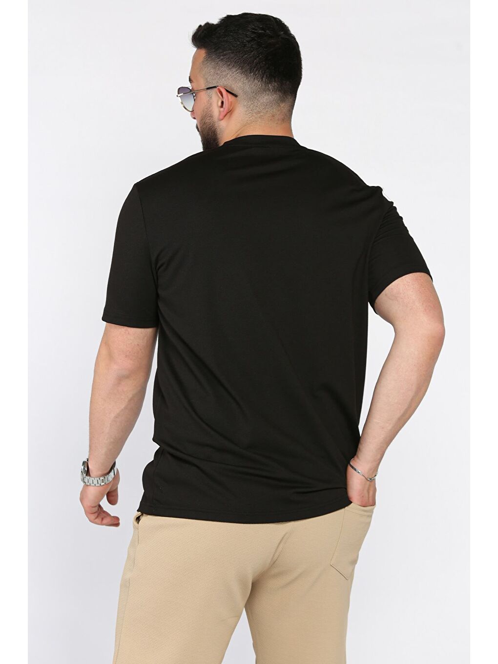 Siyah Erkek Bisiklet Yaka Baskılı Şerit Detaylı Tişört-2