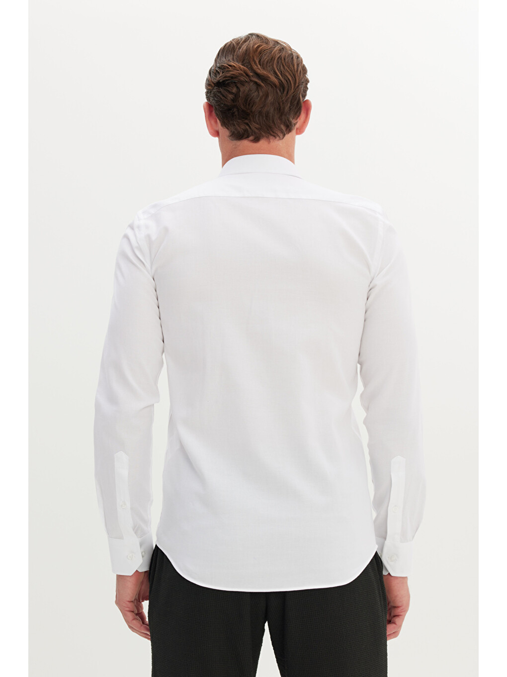 Erkek Beyaz %100 Pamuk Slim Fit Dar Kesim Düğmeli Yaka Oxford Gömlek-4