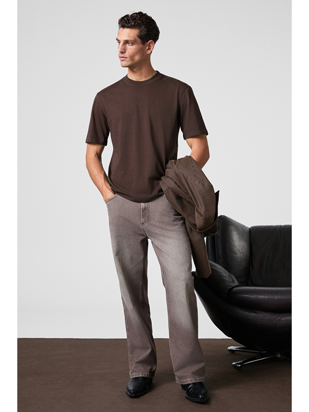 Kahverengi Solo Erkek %100 Organik Pamuklu Kalın Dokulu Comfort Fit Bisiklet Yakalı KAHVERENGİ T-Shirt-2