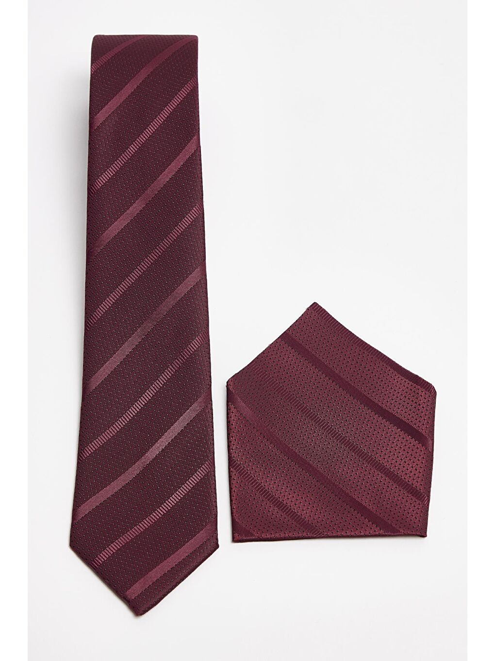 Karışık Desenli Klasik Cep Mendilli Erkek Kravat-1