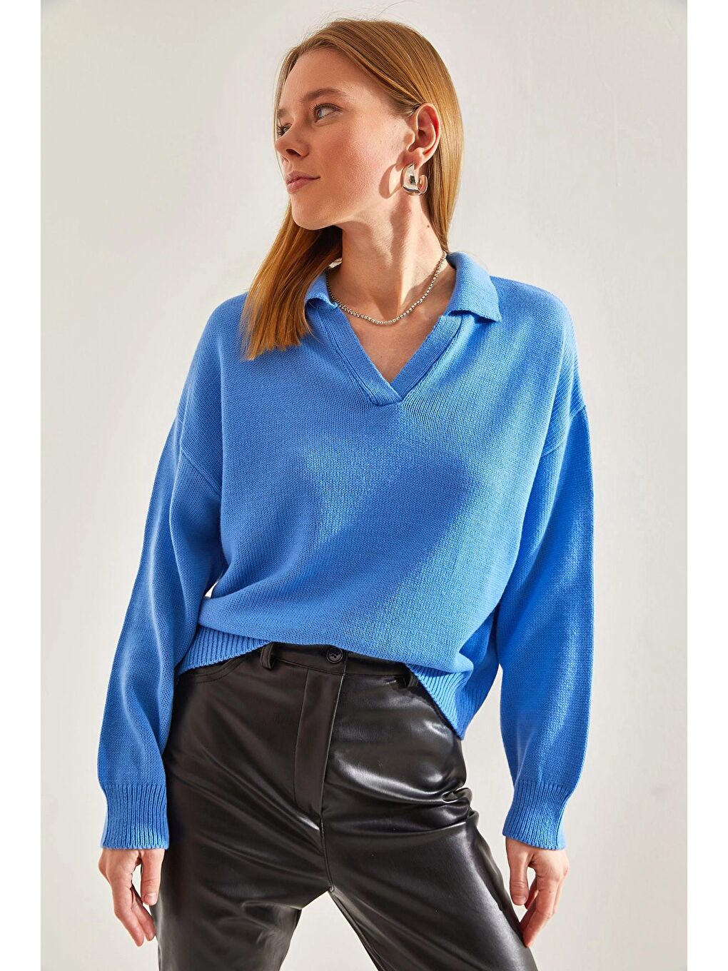 Mavi Kadın V Yaka Triko Kazak-1