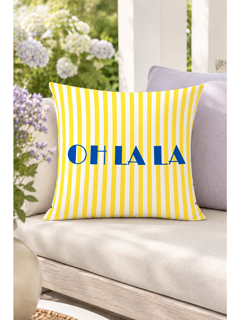 Beyaz Oh La La Sarı Çizgili Yazı Baskılı Dekoratif Kırlent Kılıfı Yazlık Dekor 43x43 Cm-5