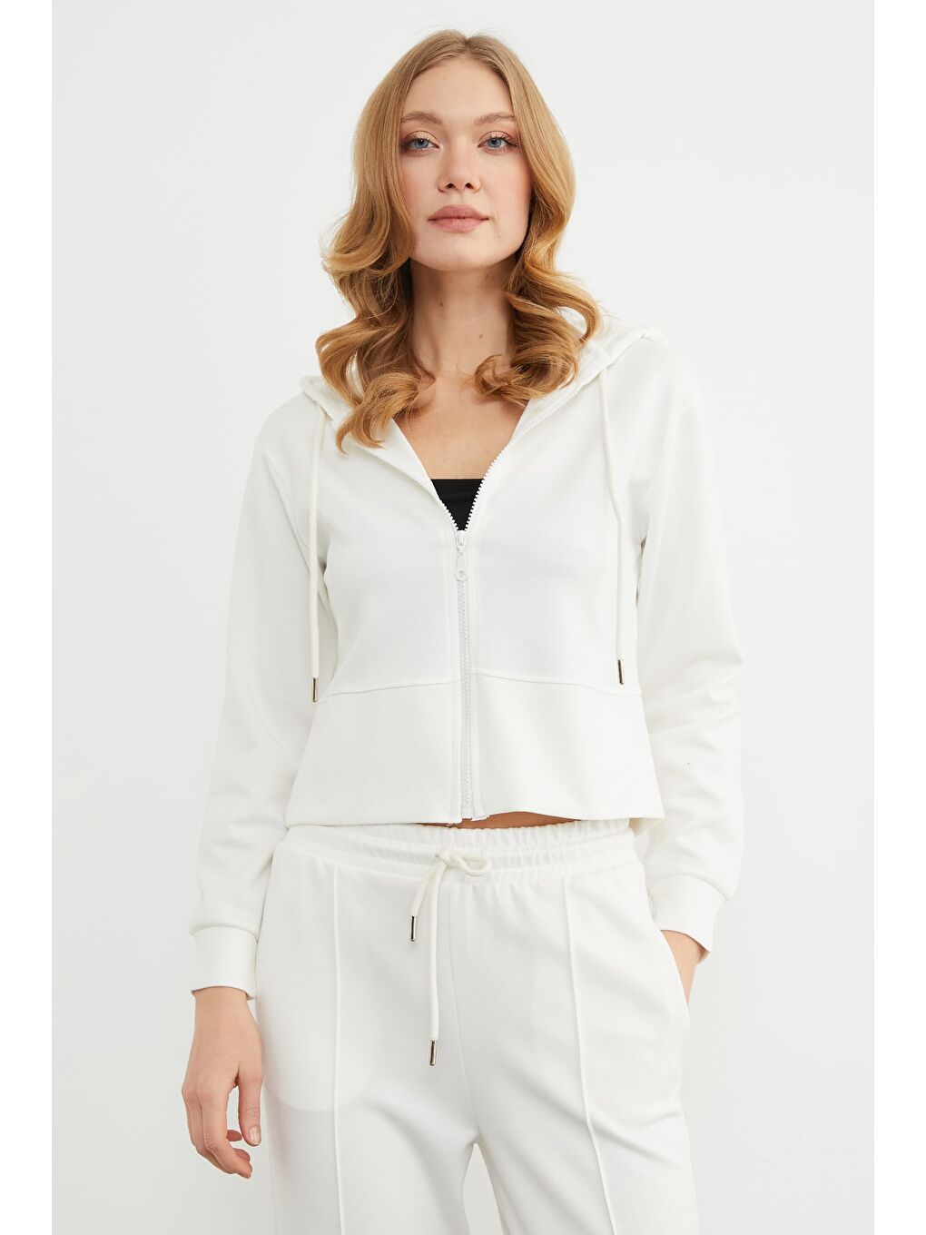 Beyaz Basic Kapüşonlu Çimalı Modal Eşofman Takımı-3