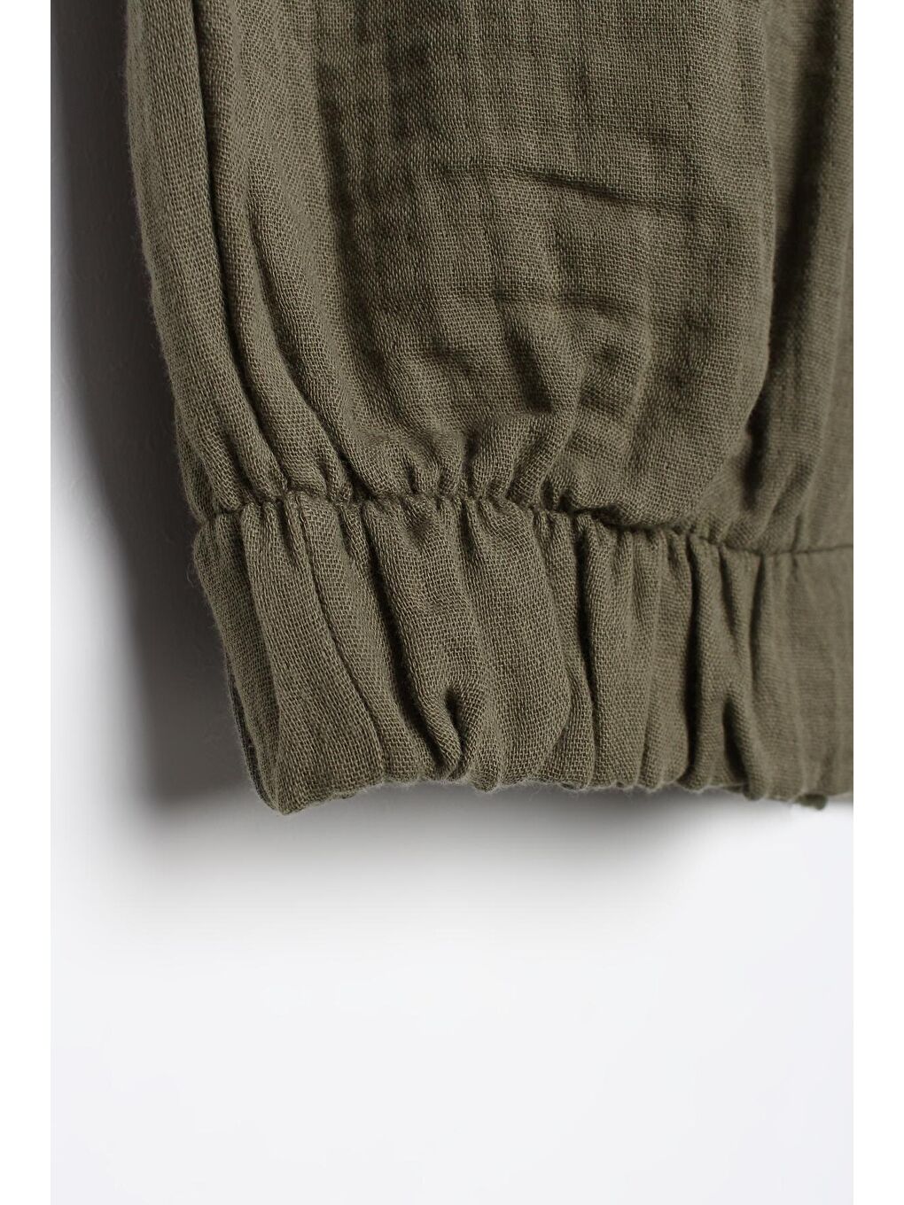 Haki Pileli Geniş Paçalı Lastikli Şalvar Pantolon-4