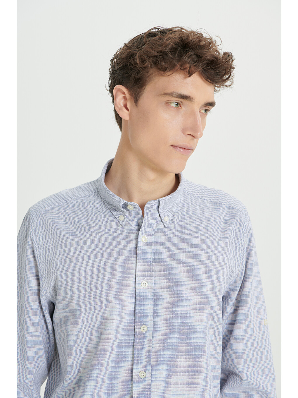 Erkek Lacivert Slim Fit Dar Kesim Düğmeli Yaka %100 Pamuk Armürlü Gömlek-4