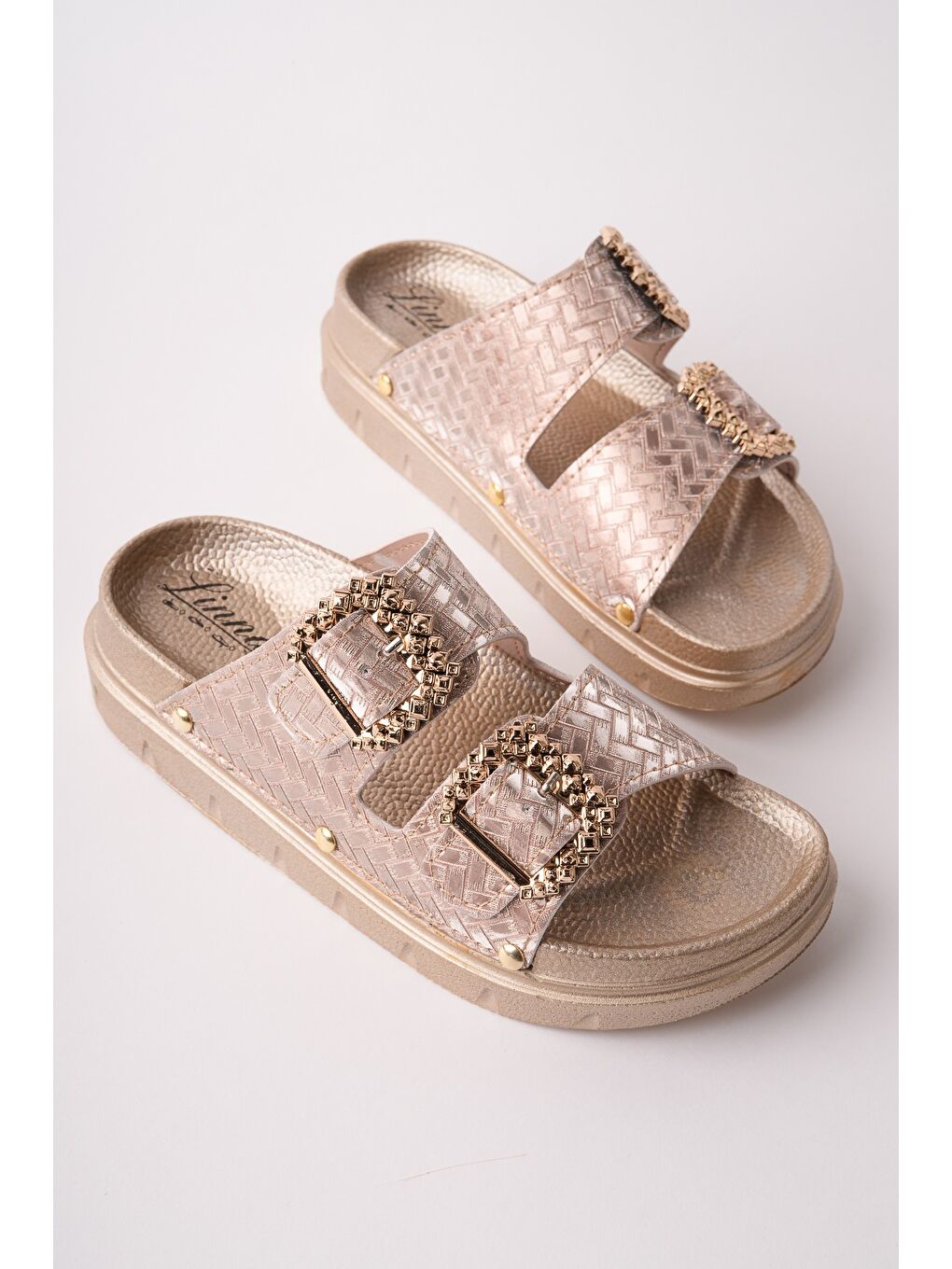 Bej GLİTZA Parlak Dokulu Çift Tokalı Günlük Kadın Terlik-1