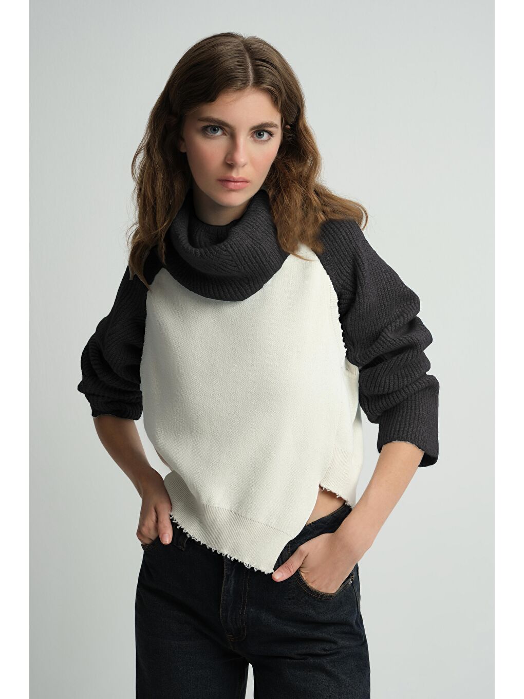 Antrasit Triko Boyunluklu Bolero Takım-1