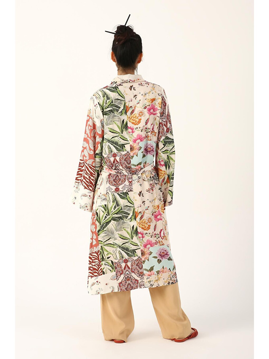 Pembe Ekru-gül Cepli Kuşaklı Desenli Kimono-3