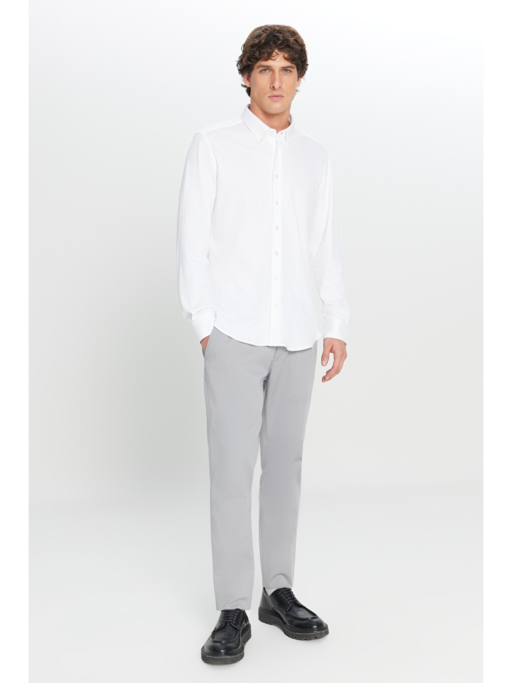 Erkek Beyaz %100 Pamuk Slim Fit Dar Kesim Düğmeli Yaka Örme Gömlek-1