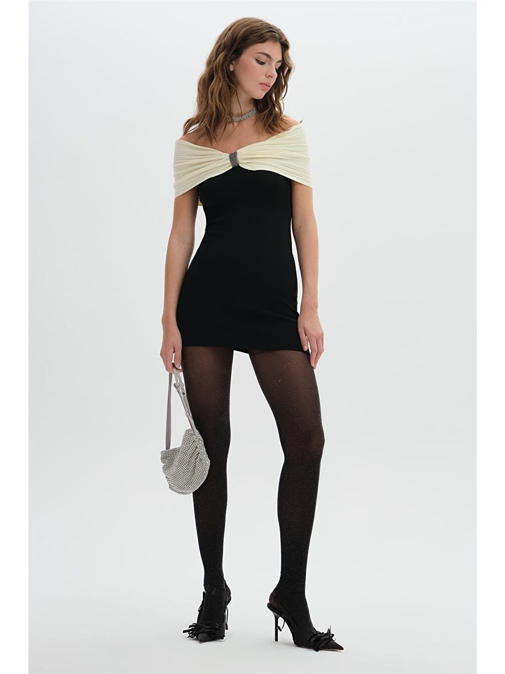 Siyah Fiyonk Omuz Detaylı Triko Elbise-1