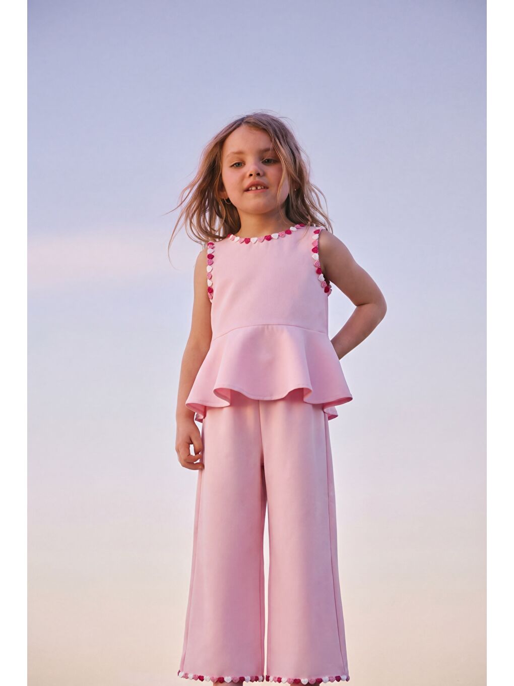 Kız Çocuk Pamuklu Pembe Kalp Detaylı Bluz Pantolon Takım