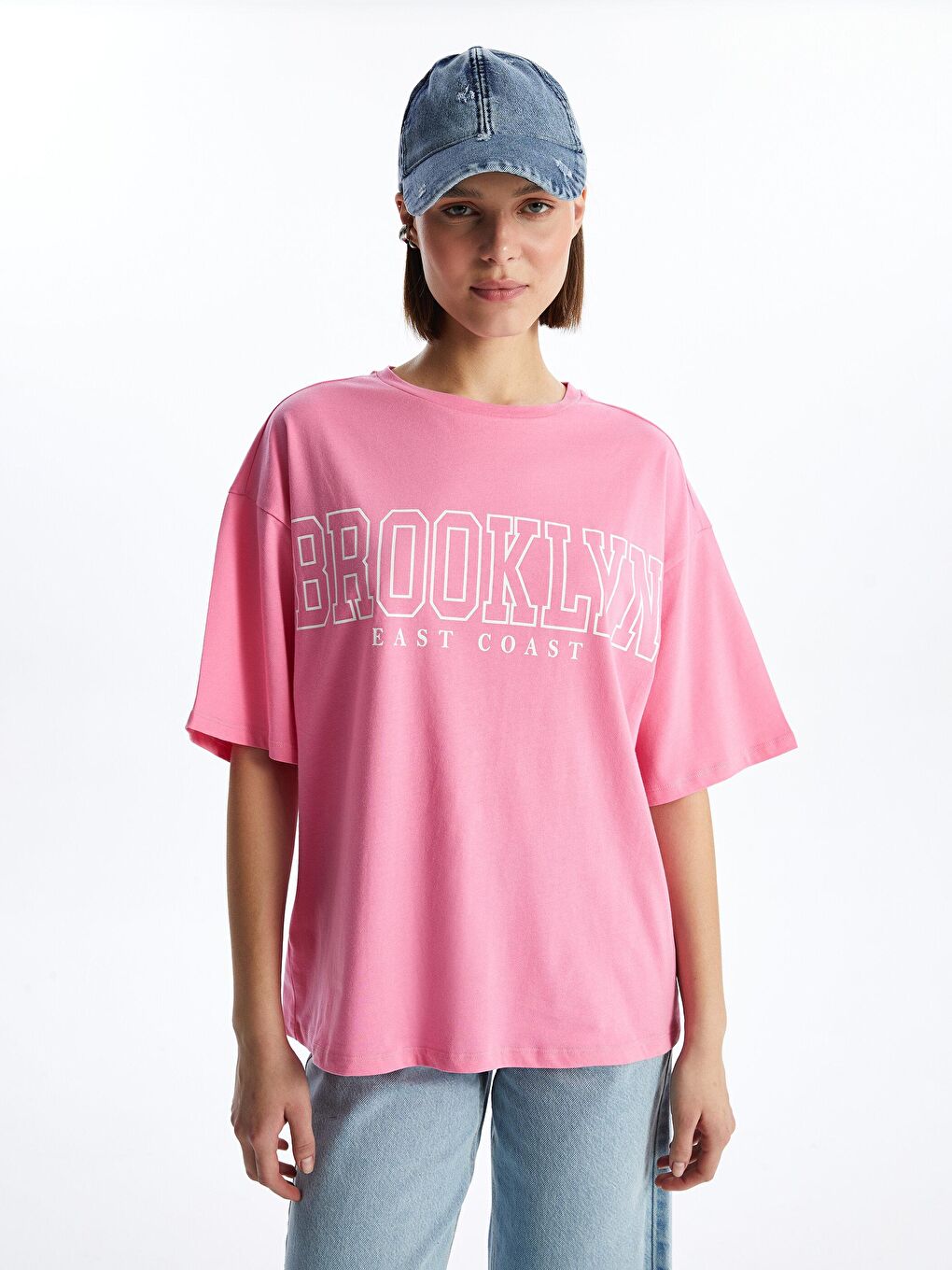 KOOR Açık Pembe Oversize 'Brooklyn' Baskılı Tshirt BG17-3