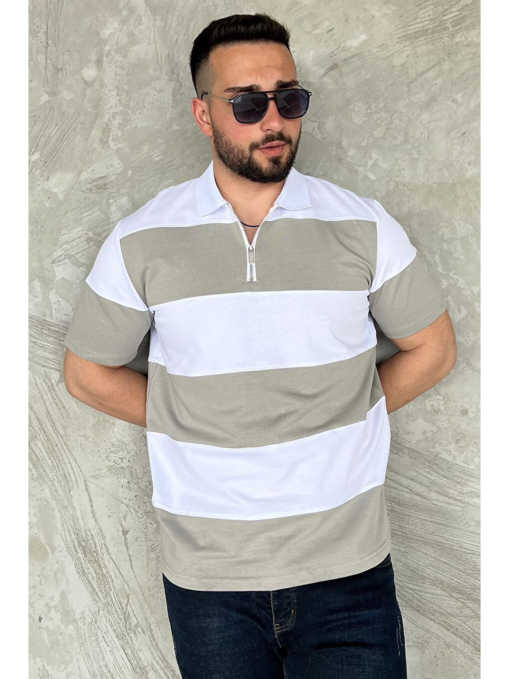 Beyaz Polo Yaka Yarım Fermuarlı Erkek Tişört-1