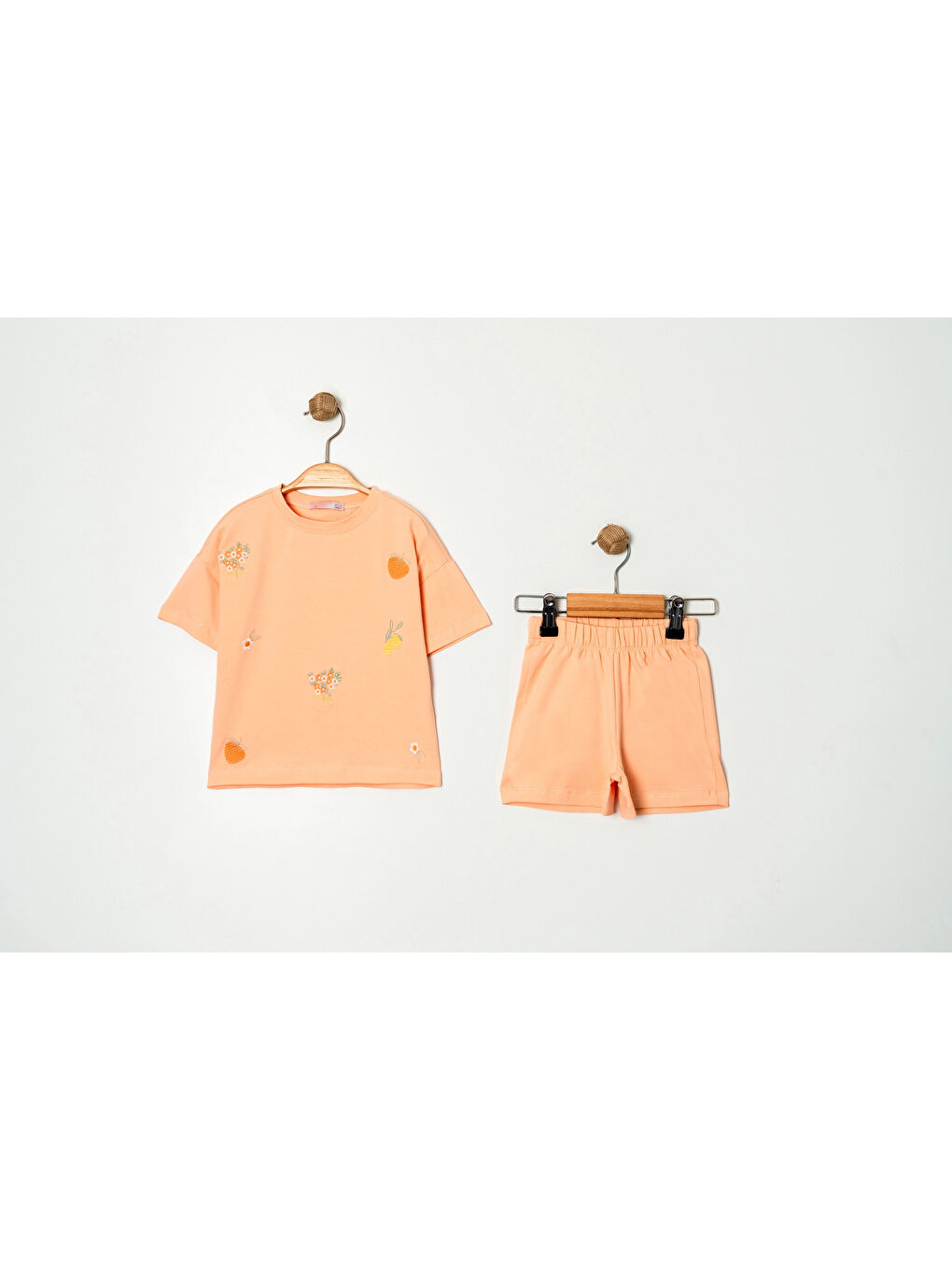 Pembe Çiçek Nakışlı Şortlu Kız Takım 12340