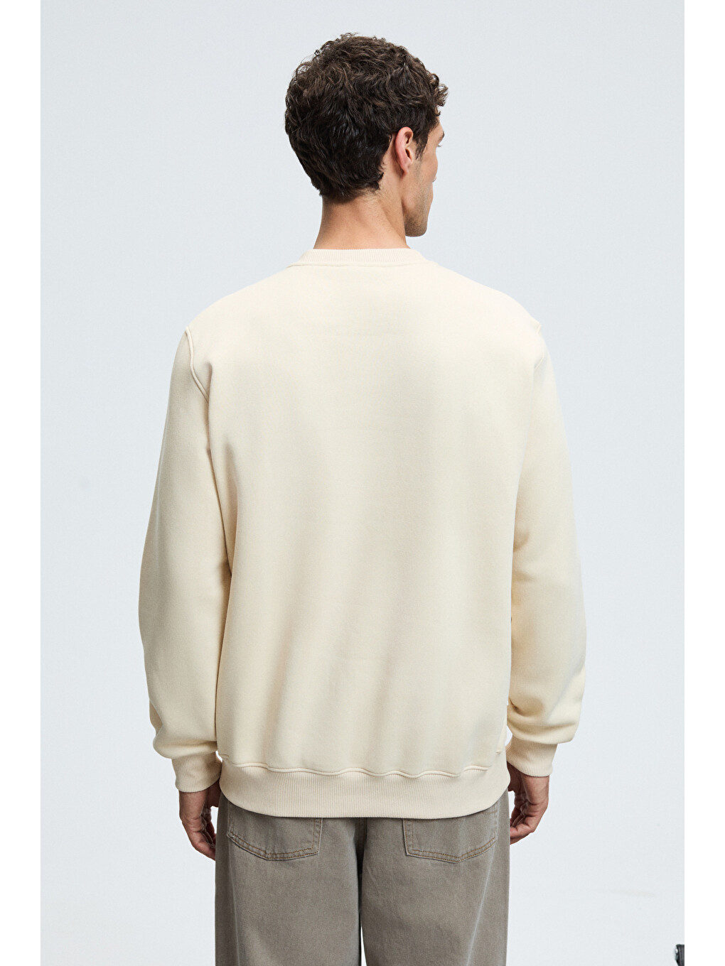 Alarıc Erkek Yuvarlak Yaka Önü Baskılı Regular Fit Ekru Sweatshirt-4