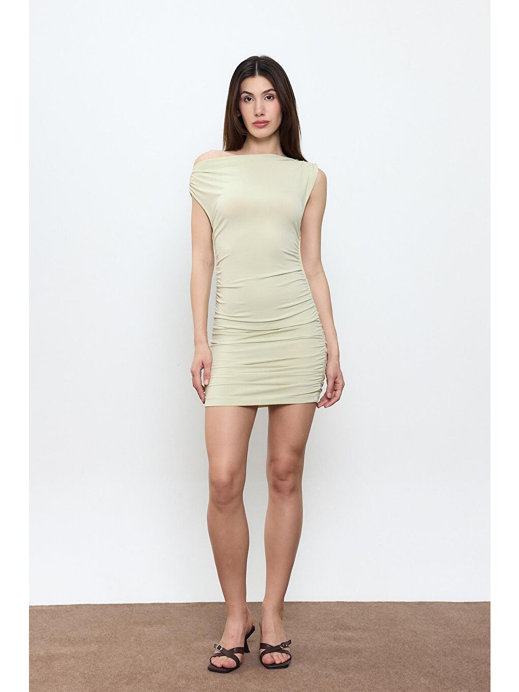 Yeşil Büzgülü Mini Elbise