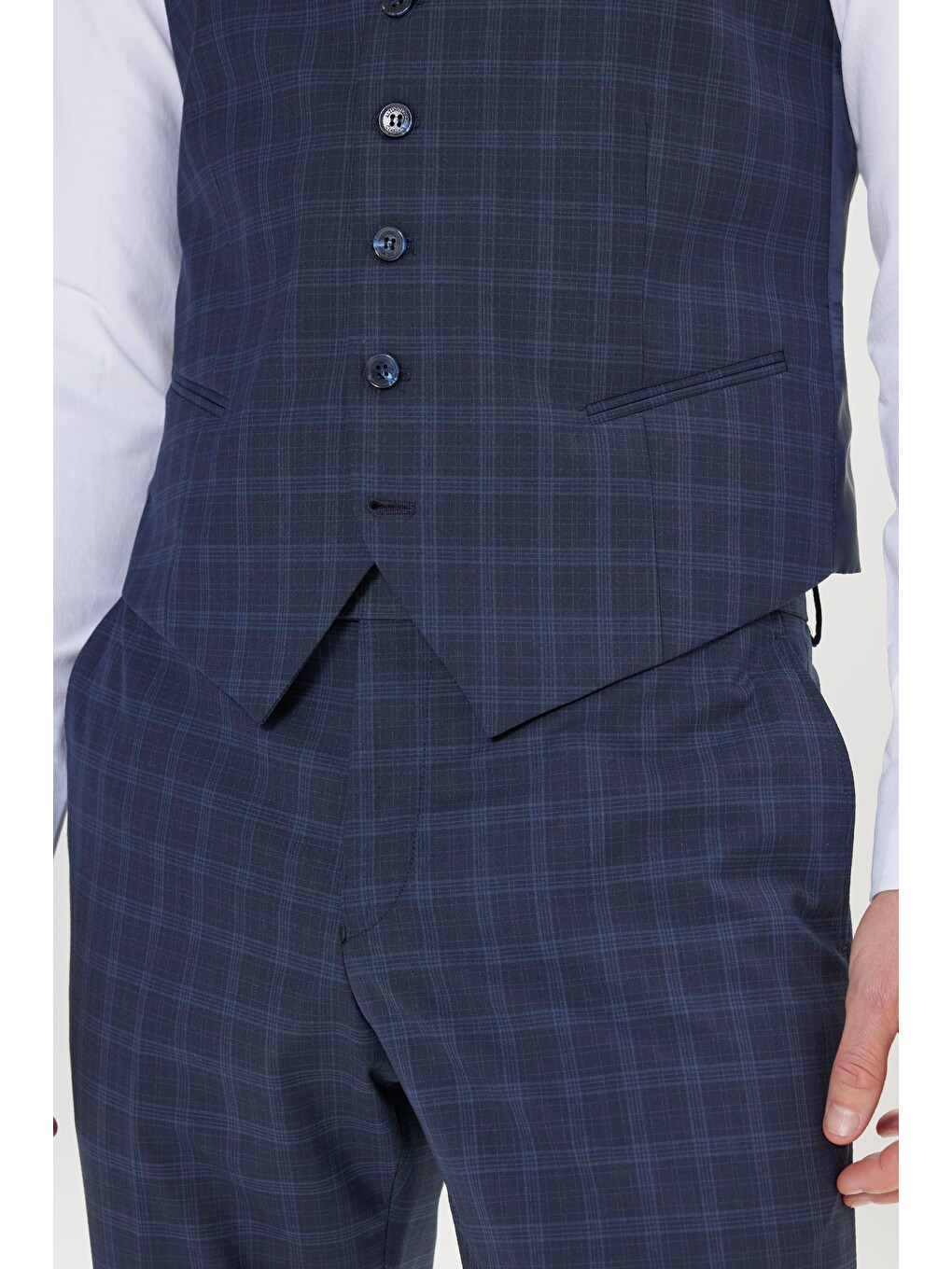 Erkek Lacivert Slim Fit Mono Yaka Kareli Kapak Cepli Yelekli Takım Elbise-5