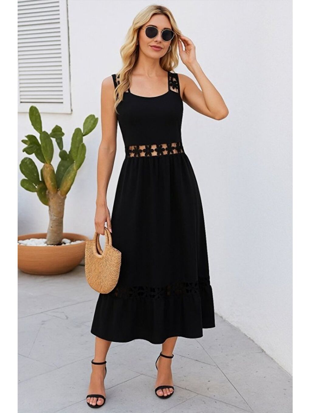 Siyah Kadın Askılı Dantel Detaylı Kiloş Janjan Krep Elbise