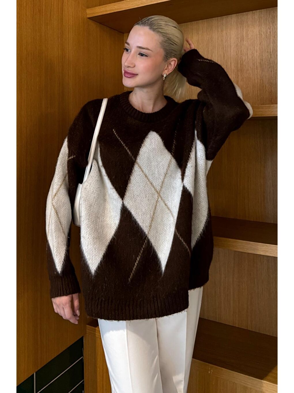 Kahverengi Bisiklet Yaka Baklava Desen Kadın Kazak Mg2471-1