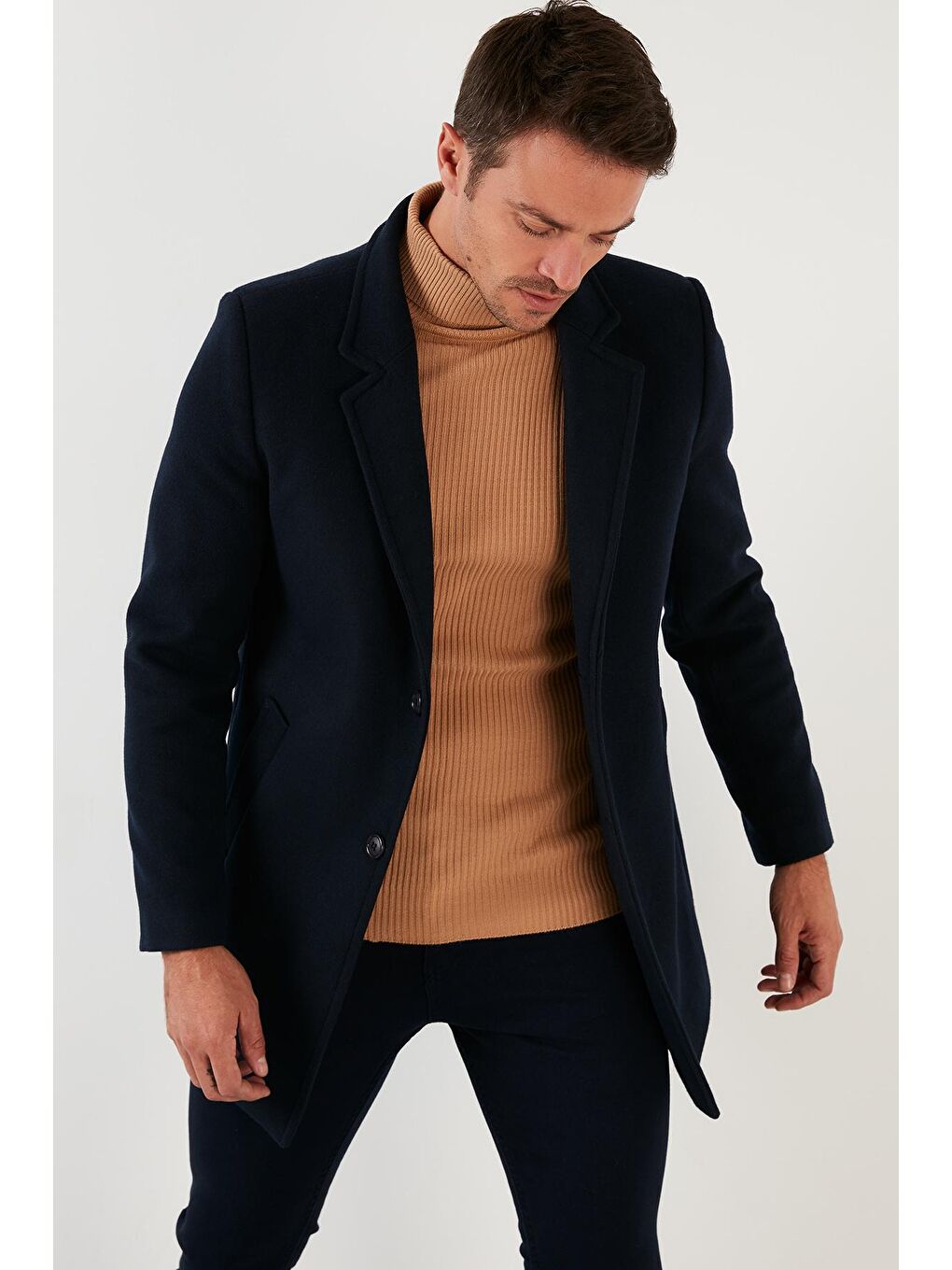 Lacivert Tek Yırtmaçlı Düğmeli Dik Yaka Kaşe Kaban 5840110-2