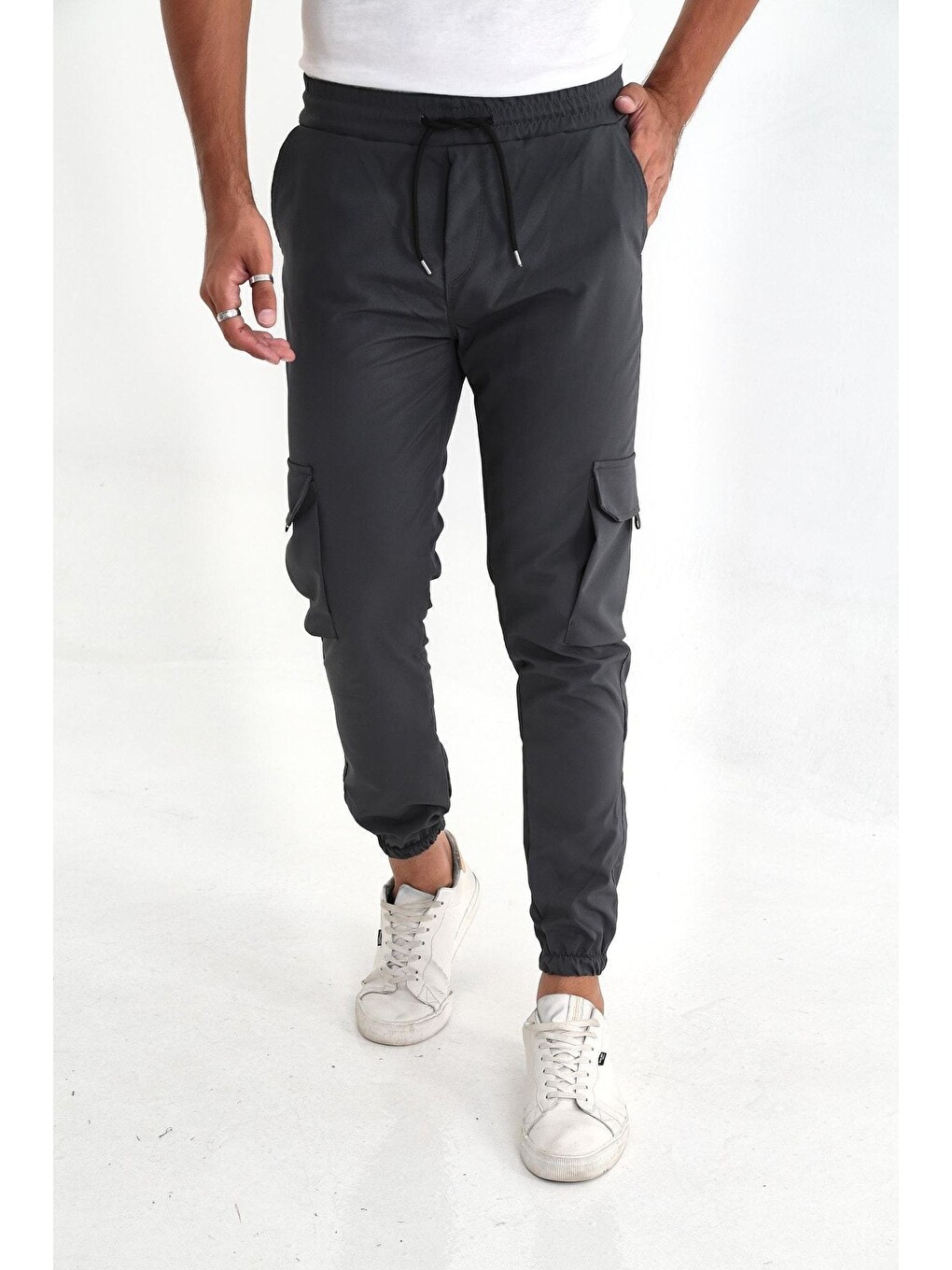 Sarı Erkek Paraşüt Kumaş Tarz Cepli Paça Ve Bel Lastikli Jogger Spor Pantolon