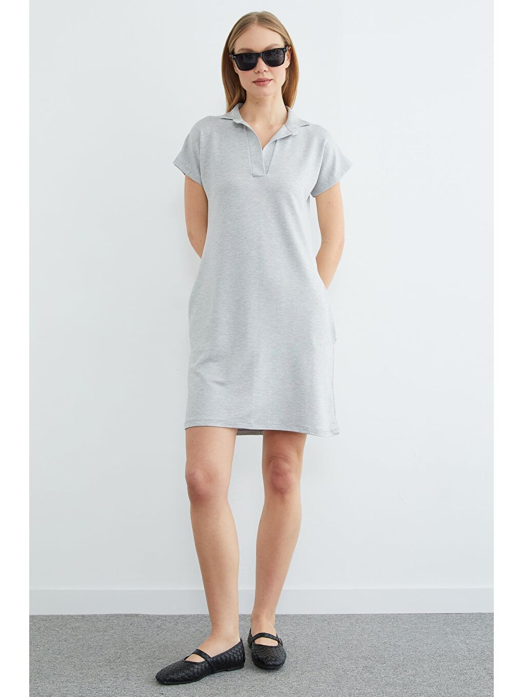 Gri Basic Polo Yaka Cepli Mini Boy Elbise-3