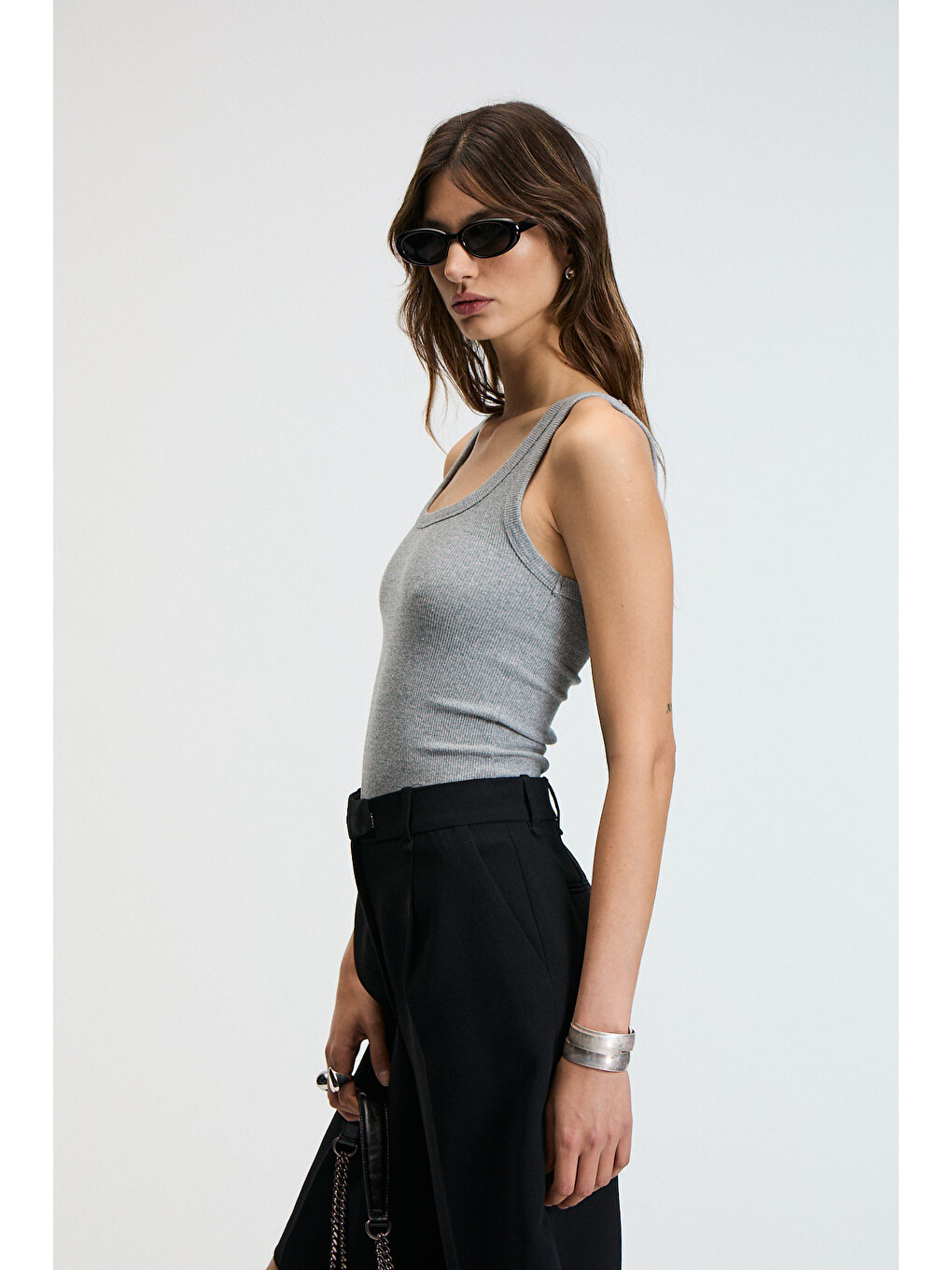 Lıllesol Kadın Fitilli Görünümlü Slim Fit Vücuda Oturan Havuz Yakalı Pamuklu Basic Antrasit Atlet-2