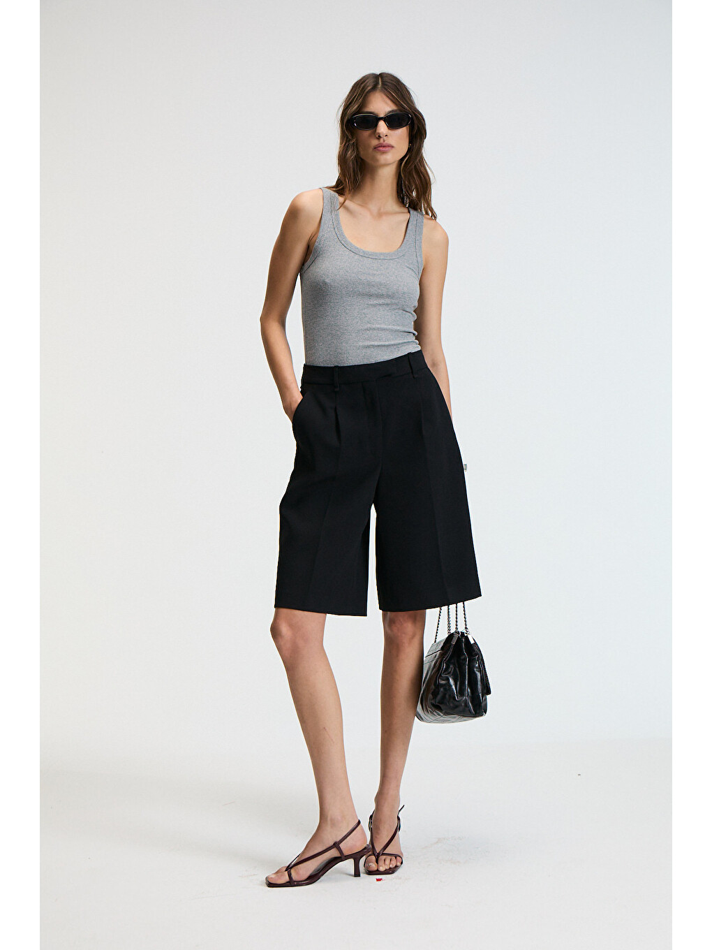 Lıllesol Kadın Fitilli Görünümlü Slim Fit Vücuda Oturan Havuz Yakalı Pamuklu Basic Antrasit Atlet-3