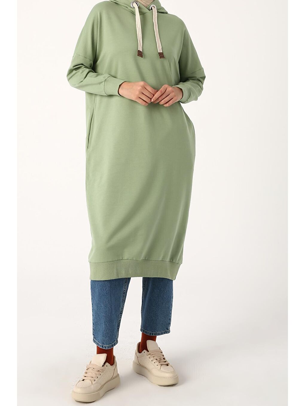 Uçuk Yeşil Kuşgözlü Kapüşonlu Cepli Sweat Tunik-1