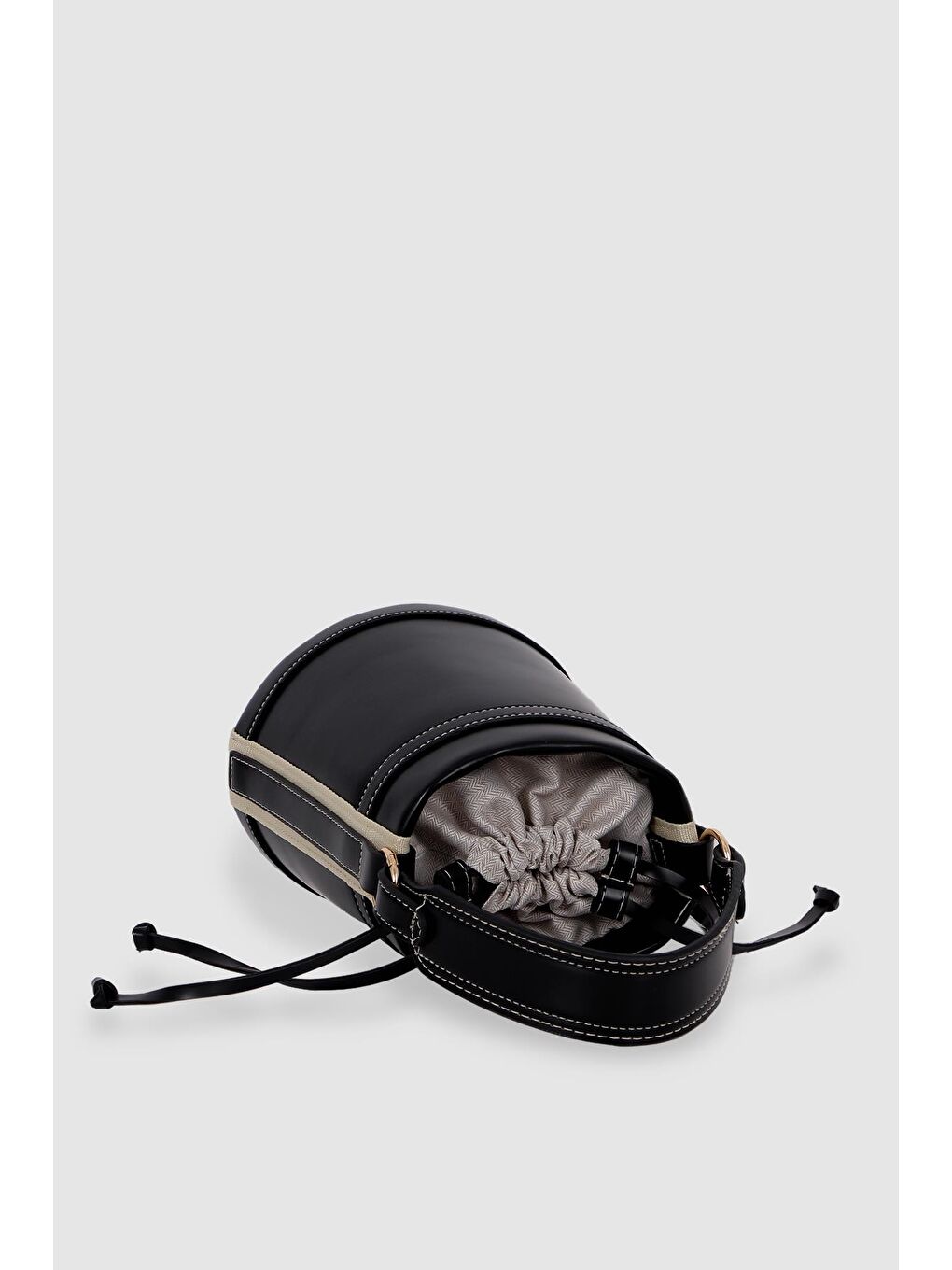 Siyah Rice Muadil Kova Sade Kadın Omuz Çantası BP 4853O-1