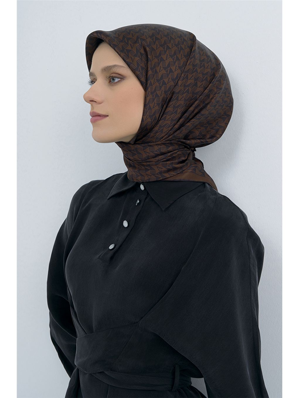 Kahverengi Saf İpek Sura Eşarp 9556D 88-1