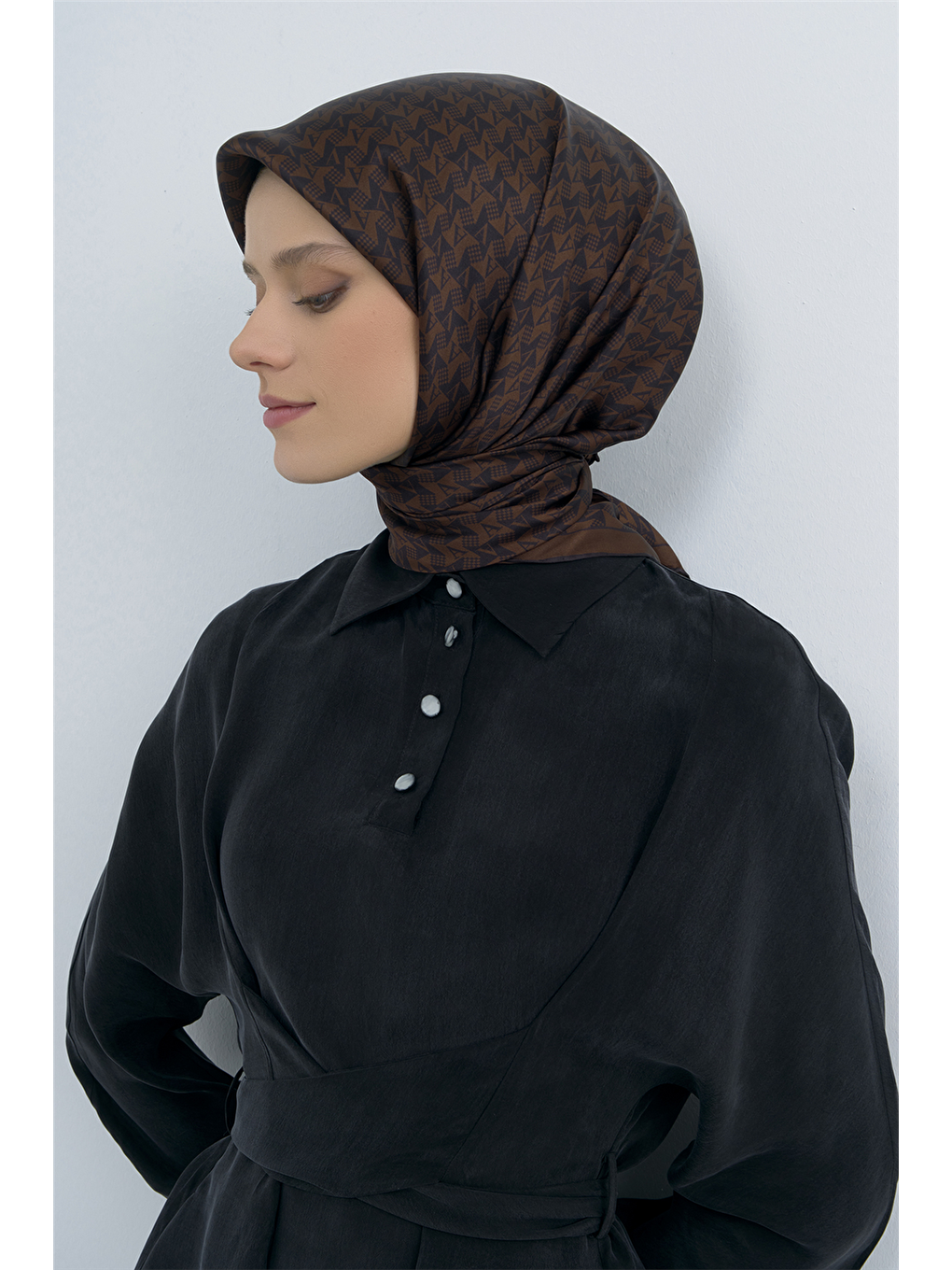 Kahverengi Saf İpek Sura Eşarp 9556D 88-2