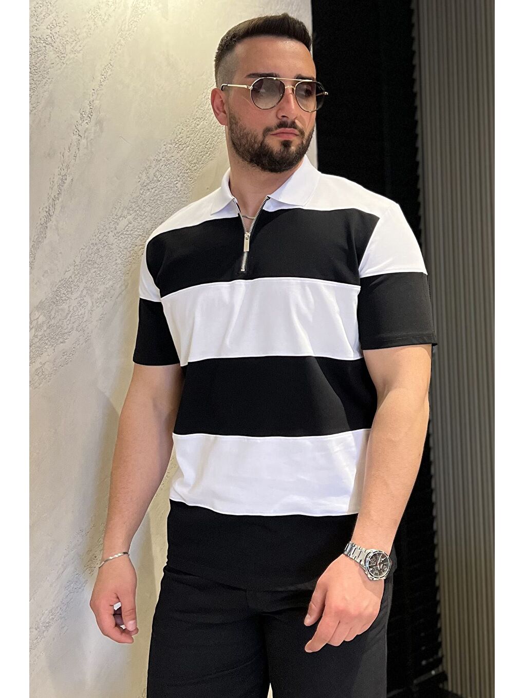 Beyaz Polo Yaka Yarım Fermuarlı Erkek Tişört-1