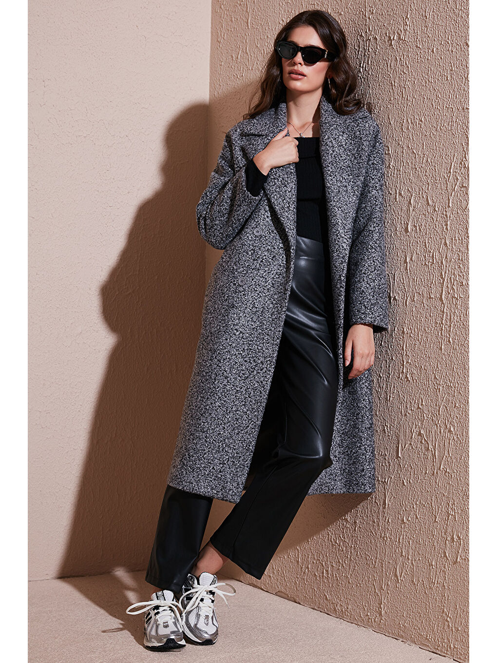 Antrasit Oversize Fit Mono Yaka Düğmeli Buklet Uzun Kaşe Kaban 6810236-1