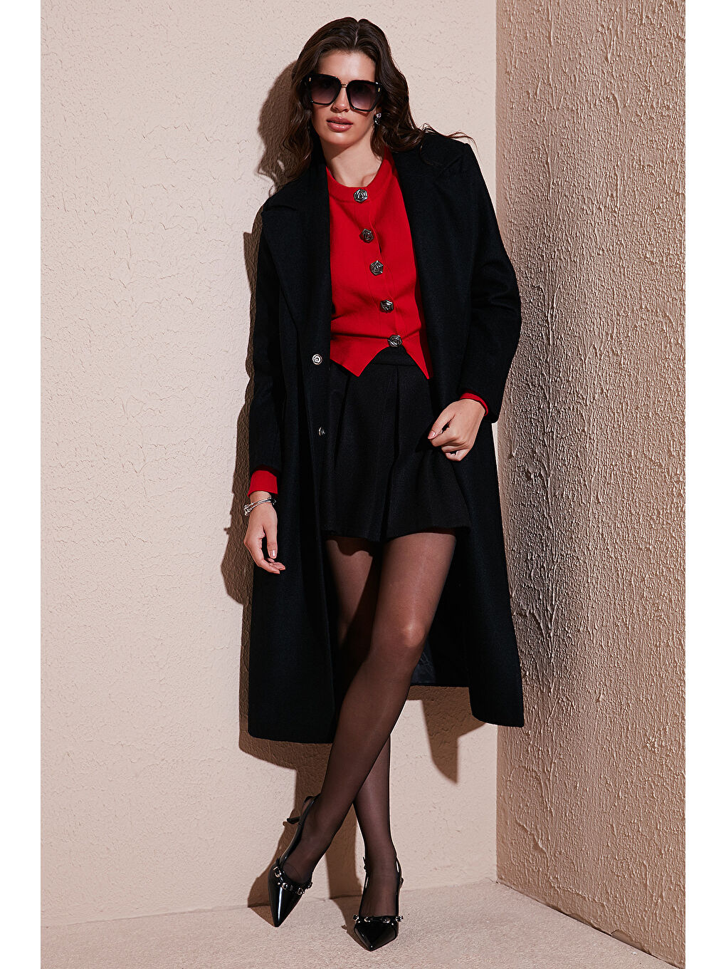 Siyah Yün Karışımlı Oversize Kruvaze Yaka Yırtmaçlı Uzun Kadın Kaşe Kaban 6810235