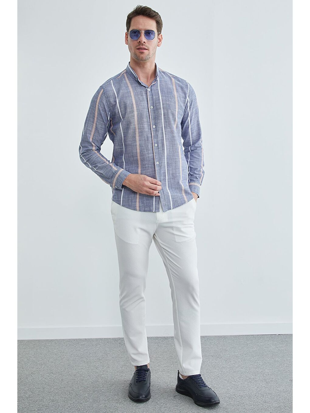 İndigo Çizgili Keten Görünümlü Gömlek-1