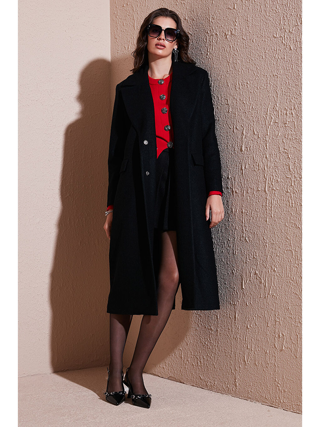 Siyah Yün Karışımlı Oversize Kruvaze Yaka Yırtmaçlı Uzun Kadın Kaşe Kaban 6810235-1