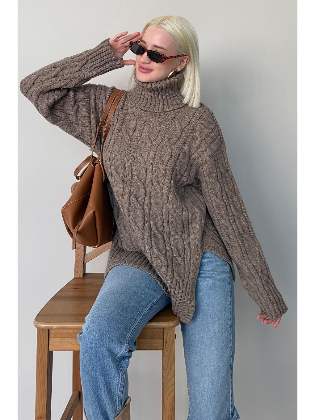 Bej Vizon Boğazlı Triko Kazak Mg2376-1