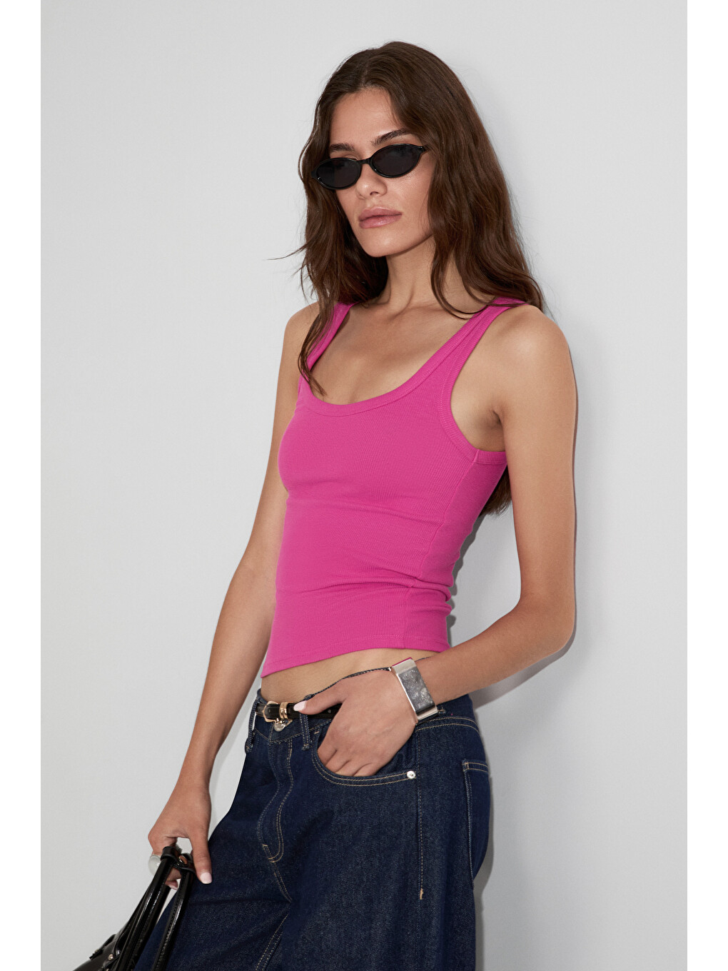 Lıllesol Kadın Fitilli Görünümlü Slim Fit Vücuda Oturan Havuz Yakalı Pamuklu Basic Koyu Fuşya Atlet-2