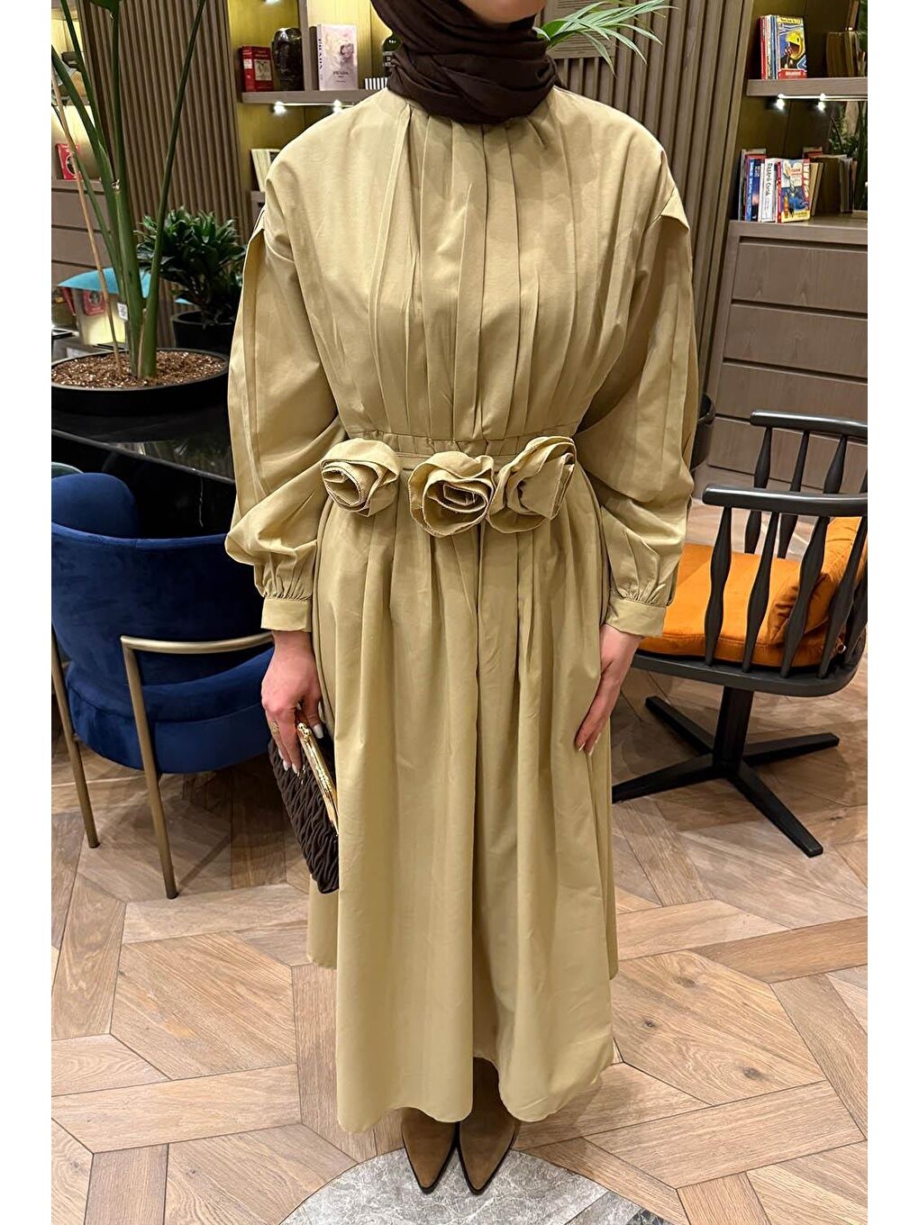 Pileli Poplin Elbise Bej-2