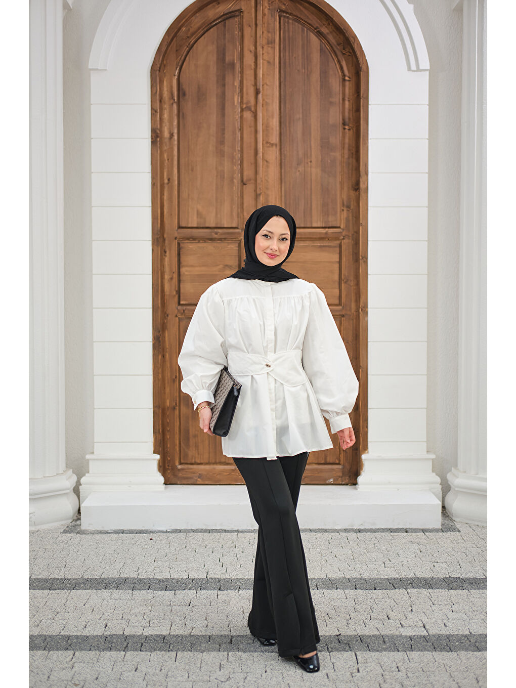 Kadın Korsaj Kemer Detaylı Büzgülü Gömlek Beyaz-1