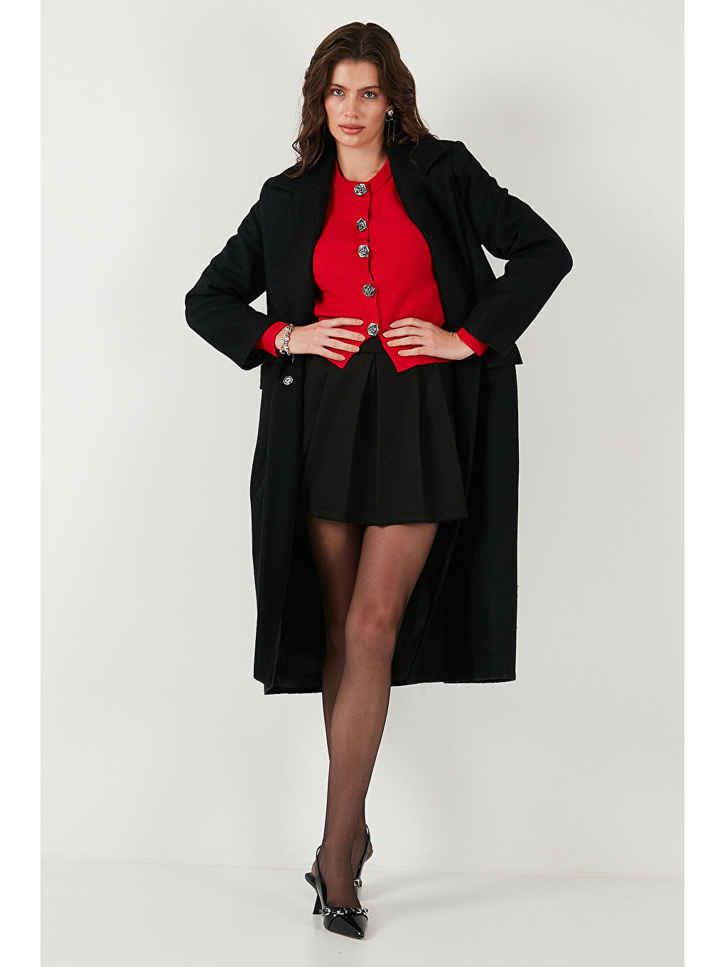 Siyah Yün Karışımlı Oversize Kruvaze Yaka Yırtmaçlı Uzun Kadın Kaşe Kaban 6810235-4