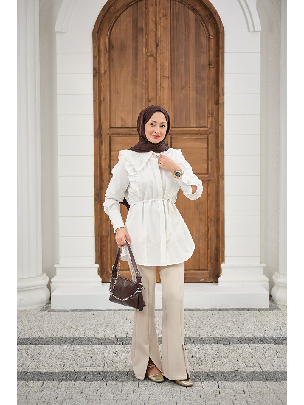 Kadın Yaka Büzgülü Bel Bağlamalı Poplin Gömlek Beyaz-1