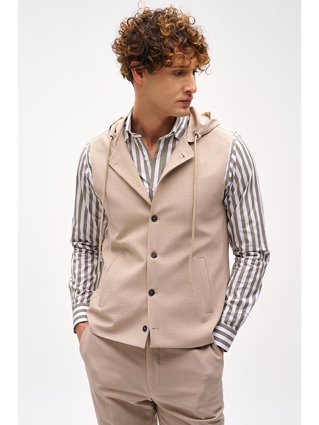 Erkek Bej Slim Fit / Dar Kalıp Mono Yaka Kombinli Takım Elbise-3