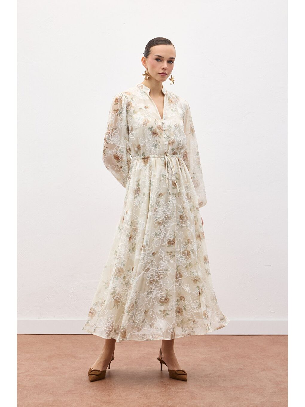 Bej Nakışlı Desenli Uzun Elbise - Vizon-3