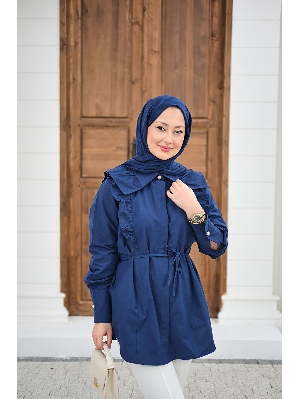 Kadın Yaka Büzgülü Bel Bağlamalı Poplin Gömlek Lacivert-4