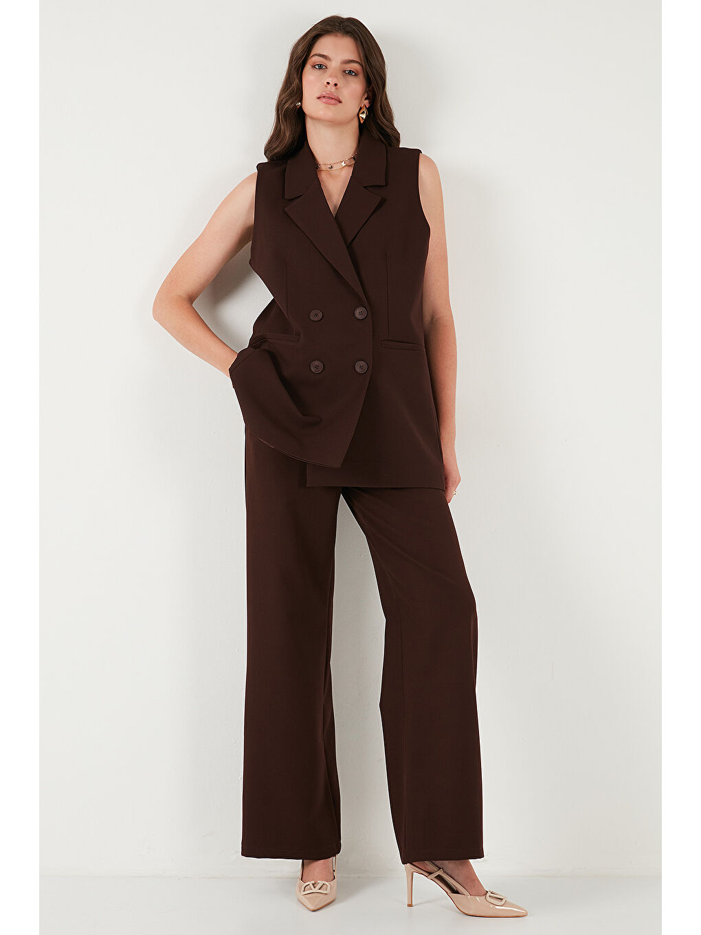 Kahverengi Wide Leg Orta Yüksek Bel Bol Paça Kadın Kumaş Pantolon 6522974-2